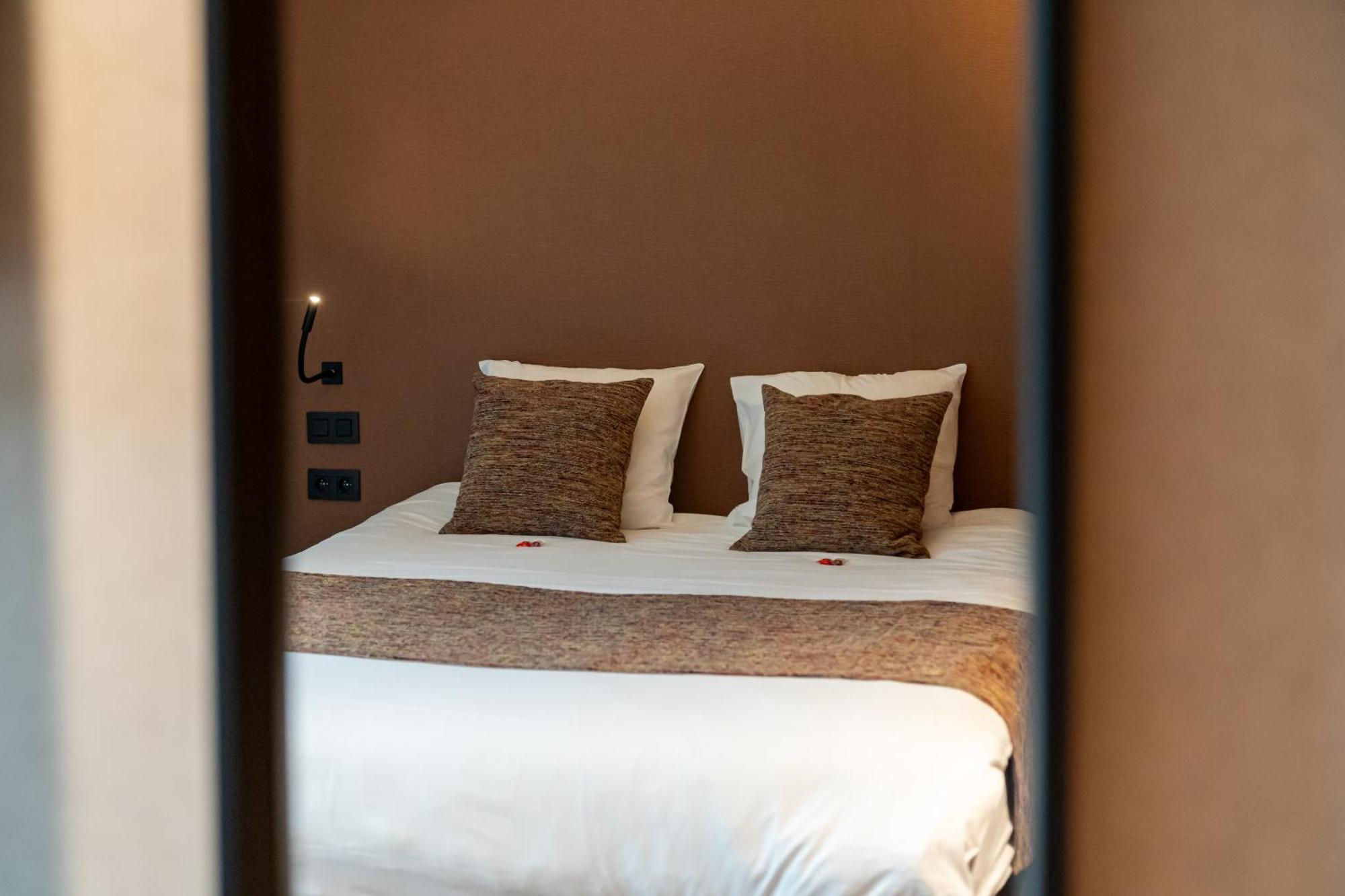 Aux Etangs - Hotel Battice Luaran gambar