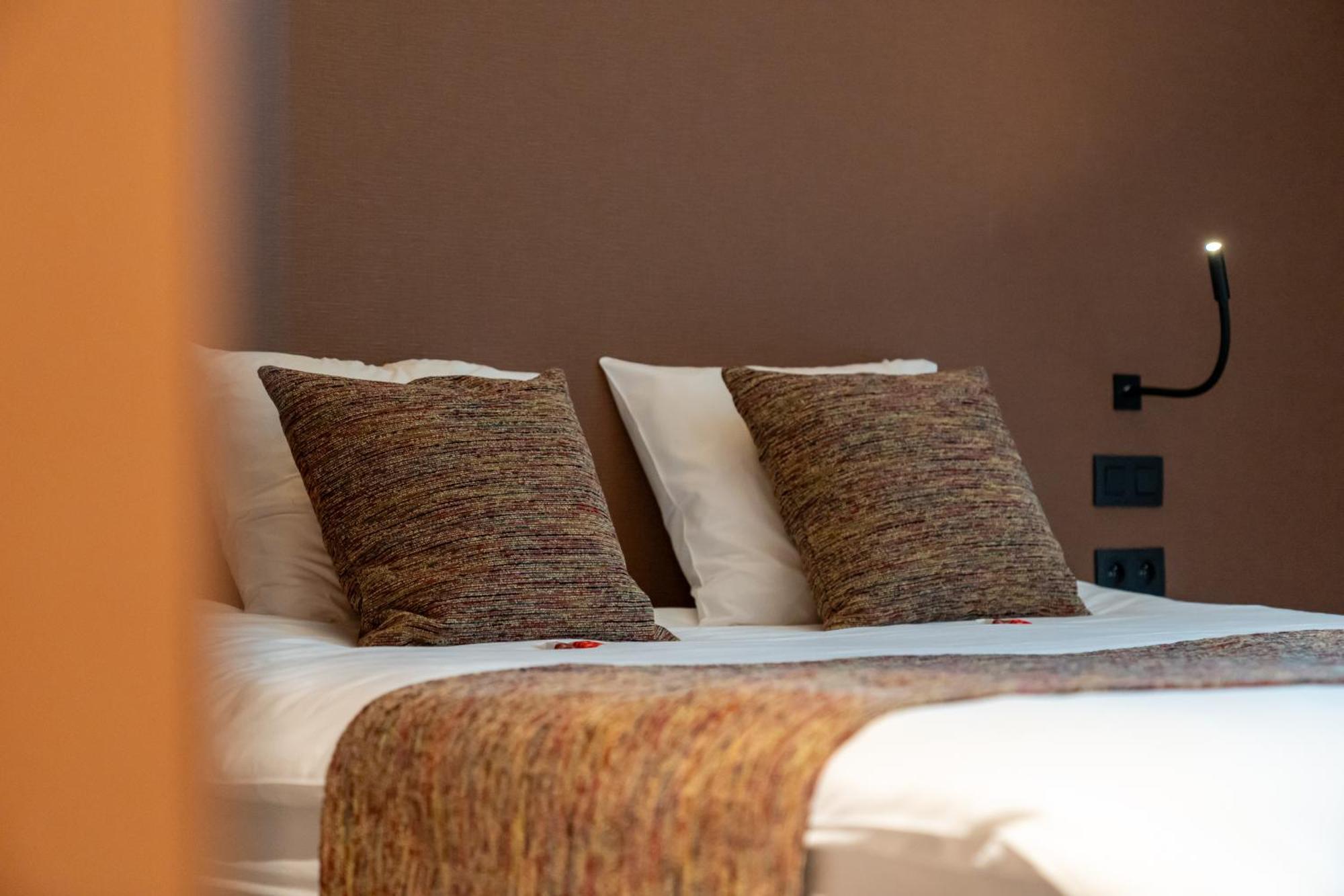 Aux Etangs - Hotel Battice Luaran gambar